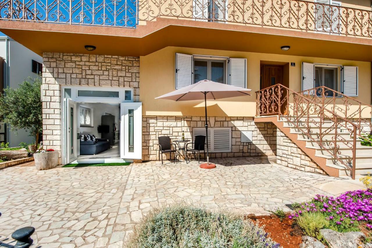 Apartment Anastasia Ρόβινι Εξωτερικό φωτογραφία