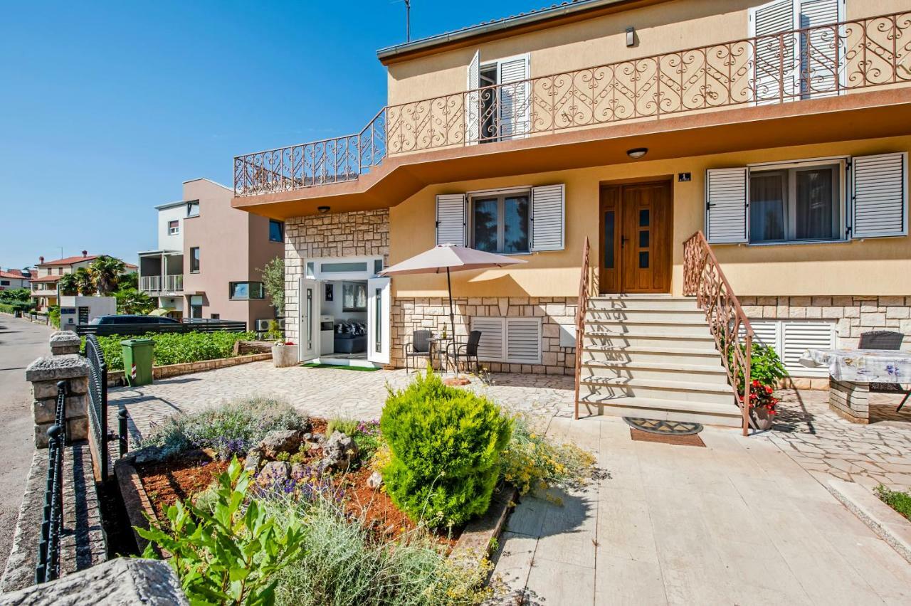 Apartment Anastasia Ρόβινι Εξωτερικό φωτογραφία