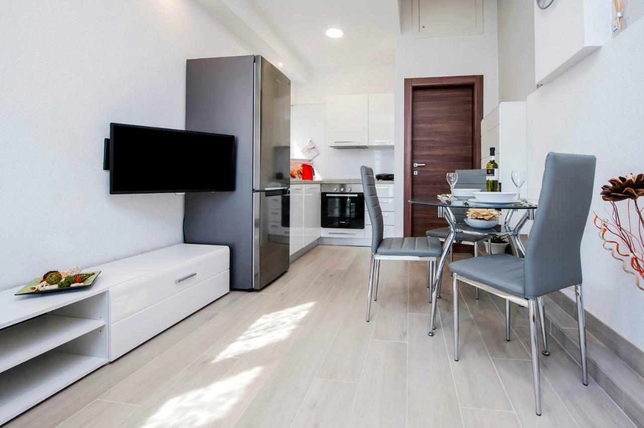 Apartment Anastasia Ρόβινι Εξωτερικό φωτογραφία